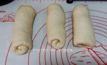 盖保鲜膜，松驰15分钟。