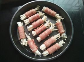 依次做好放入烤盘