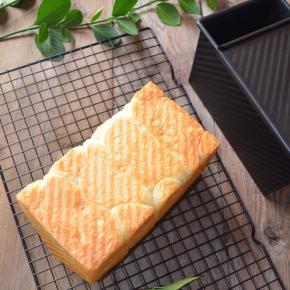 程序结束，轻轻的倒下，就可以方便脱模，黑金刚就是牛；