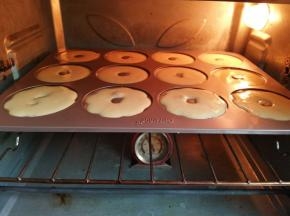 烤箱中层160℃烤20分钟