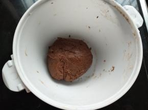 揉成团