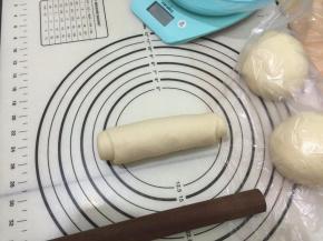 12. 翻面，自上往下卷起