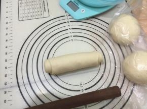 12. 翻面，自上往下卷起