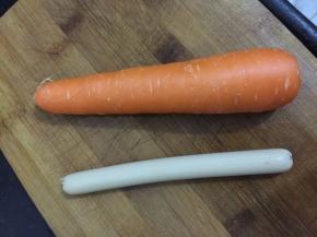 鸡肉肠，胡萝卜