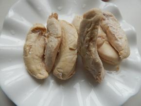 提前煮好的鸡丝