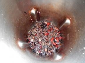 泡好的第二天去掉泡的水