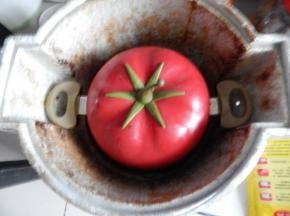 放炖锅里炖三个小时