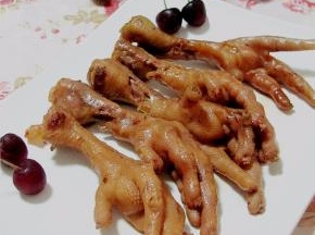 软烂入味，胶质弹韧，好吃呀。
