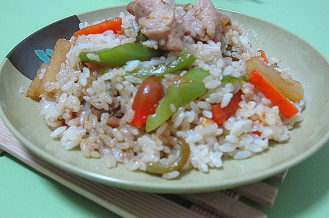 香煲鸡腿饭