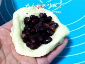 包入蜜豆。
