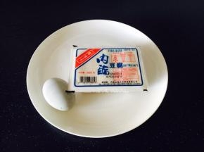 主要食材：皮蛋、内脂豆腐