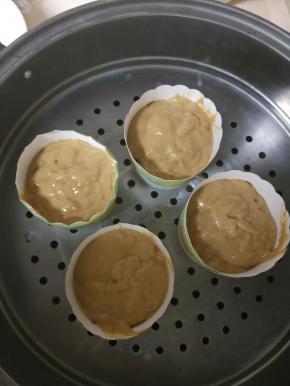 上锅蒸二十分钟左右就可以了