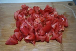 西红柿切小块