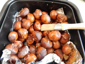 翻一翻在刷上油，在烤15分钟