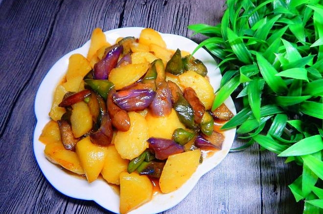 茄子烧土豆