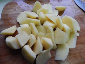 土豆去皮切好