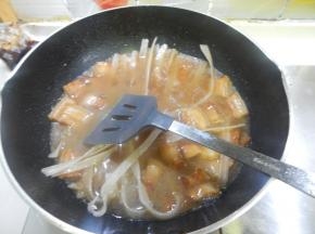 煮半小时加入粉条炖