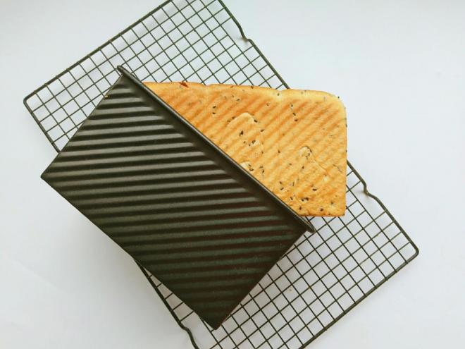 黑芝麻土司＃学厨黑金刚土司盒＃