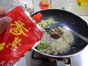 加入黄豆酱