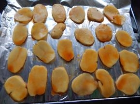 泡两侵分钟摆放到烤盘里