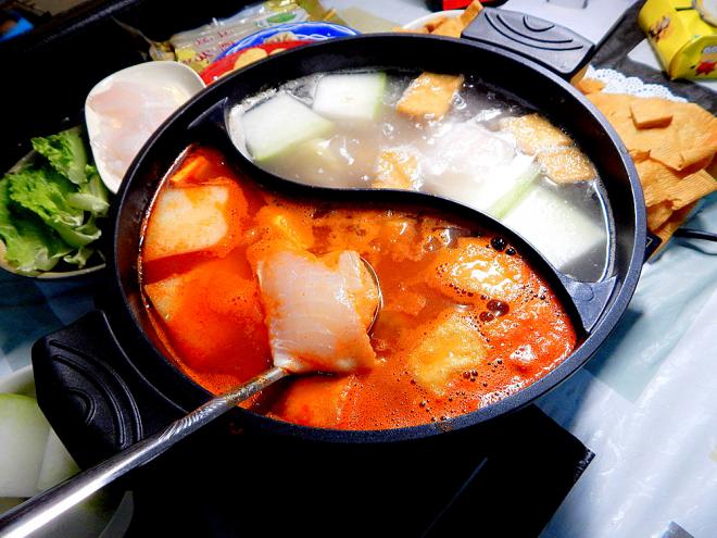 鸳鸯火锅