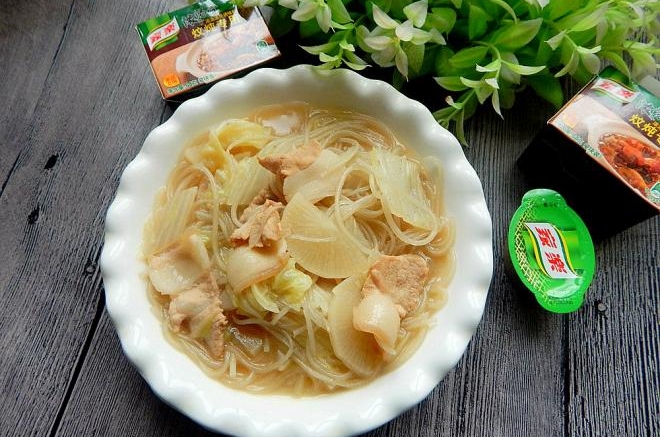 白菜猪肉炖粉条
