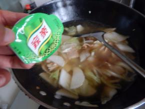 加入一个浓汤宝