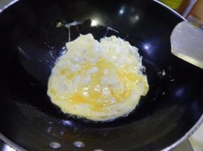 快速炒散装盘里