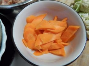 胡萝卜切好
