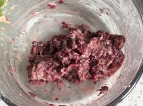 搅拌均匀，放冰箱冷藏备用