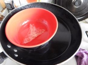 泡好的隔水化开