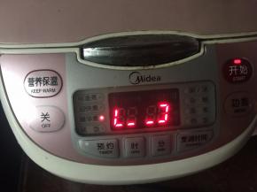 按精华煮，煮熟后断电再焖15分钟