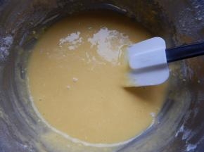 再次搅拌至无颗 粒