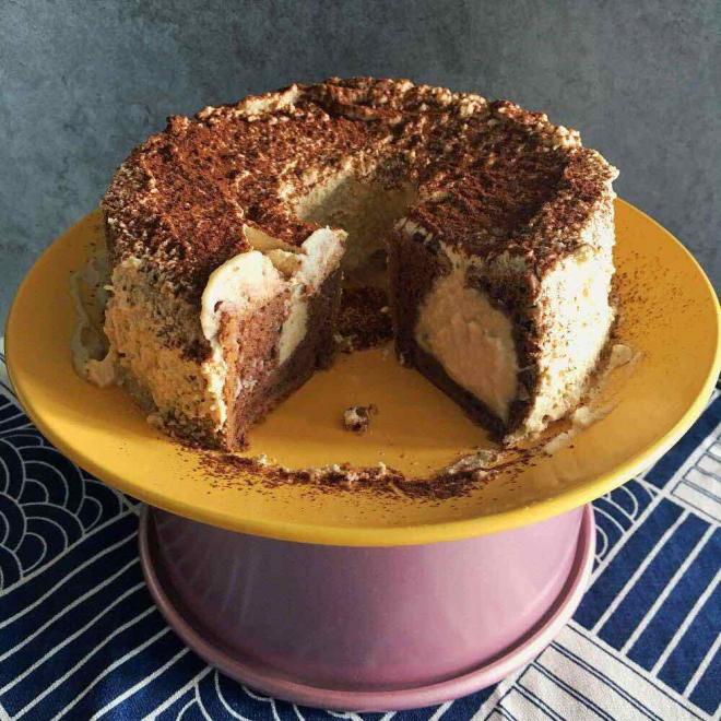 爆浆提拉米苏中空戚风蛋糕