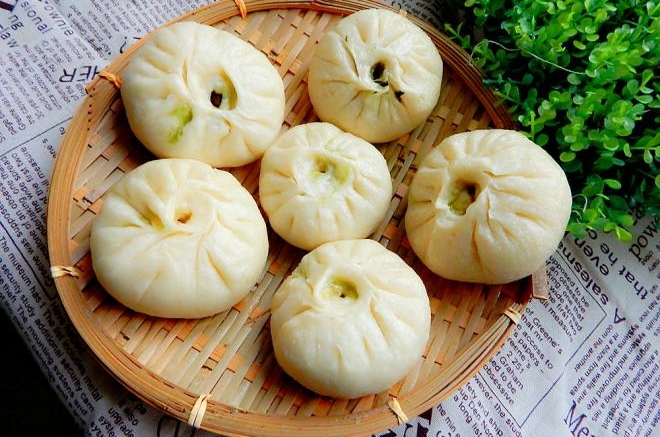 青菜豆腐包子