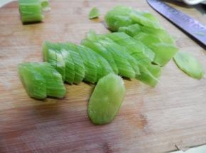 莴笋切片