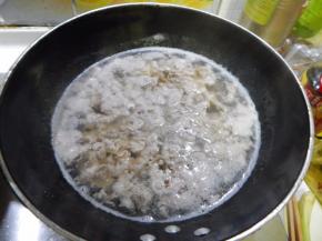 羊肉下锅煮一分钟