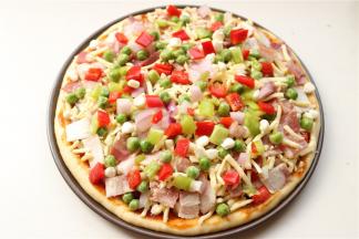 剩余的蔬菜全部放上去。