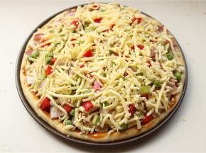 再铺一些奶酪在上面。