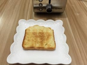 拿出码在盘里