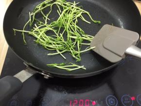 豆苗炒熟