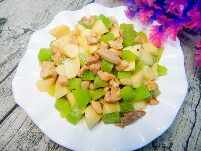 莴笋山药炒肉丁