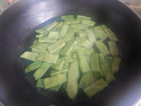 豆角焯一下水