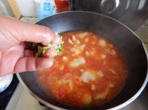 煮两分钟撒上小葱花