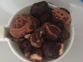 花菇先用清水泡发