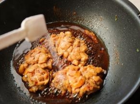 如果味道不够，就再加一点点盐。