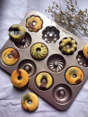 出炉倒扣抖一抖就出来了！成品美美哒！