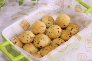 吃不完的记得要密封保存，防止受潮。