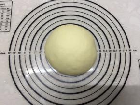 程序结束后，取出面团后揉圆