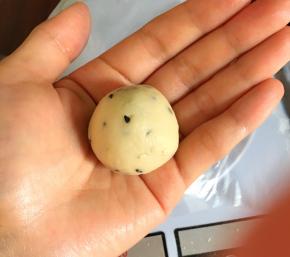 分成20g一个的小球